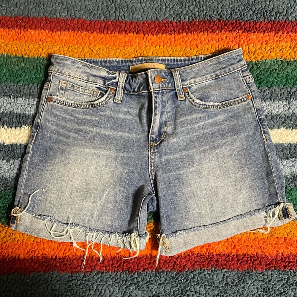 Joe’s Jeans Shorts Size 27